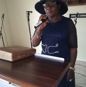 Meet your Posher, Gift